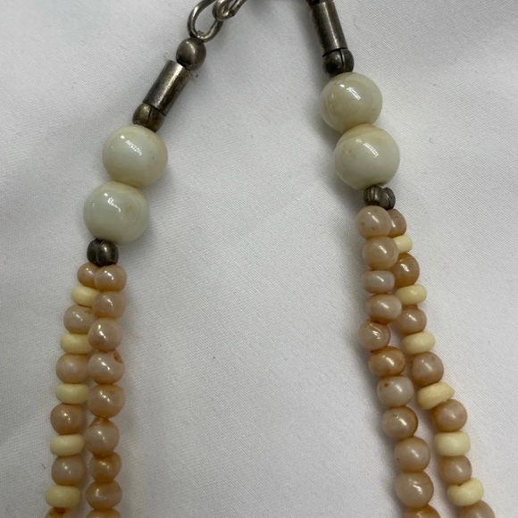 Necklace (Double Strand Beaded/Heart) - Picture 6 of 6